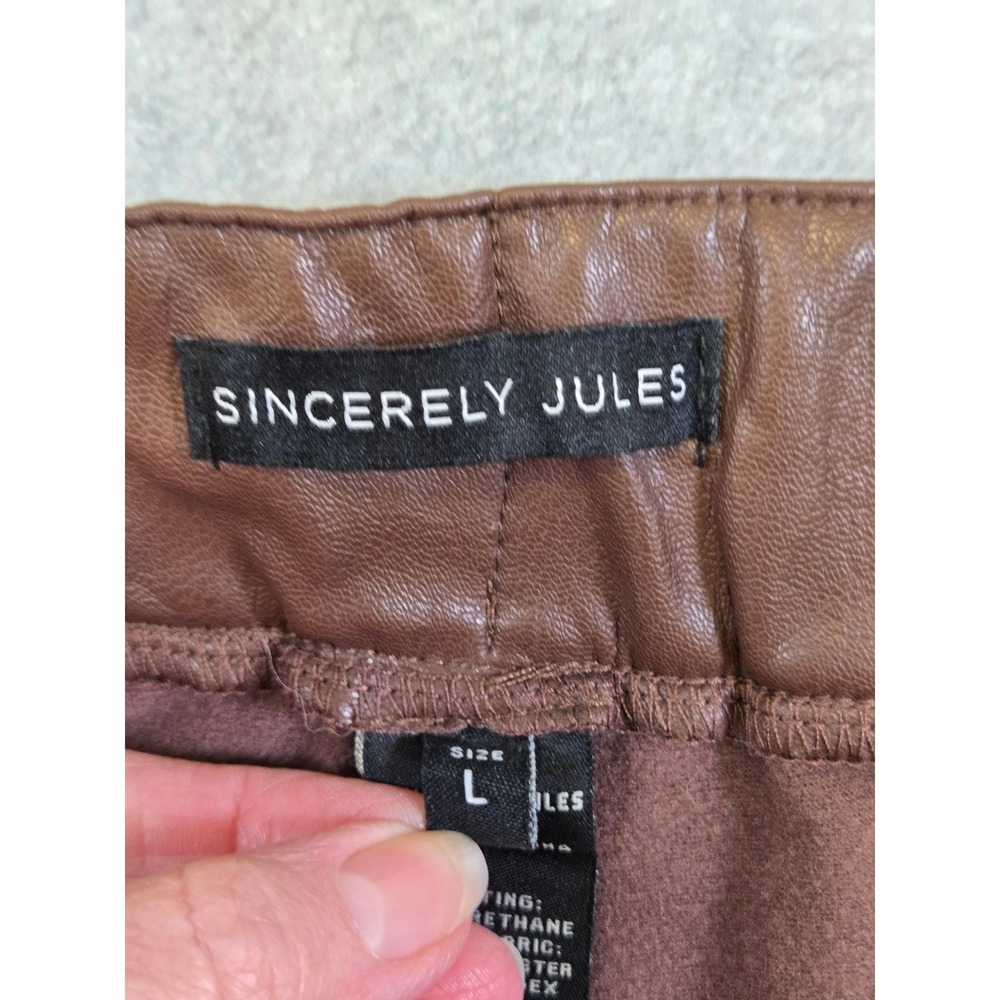 Sincerely Jules Womens L Brown Faux Leather Pleated Shorts High Rise Fall - Picture 4 of 9